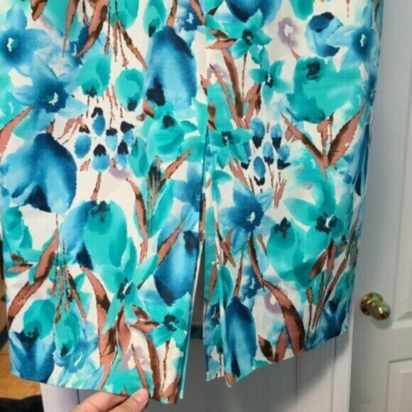 Laura Petites Floral Blue Green Front Slit Pocket Knee Length Midi Pencil Skirt - Picture 14 of 15
